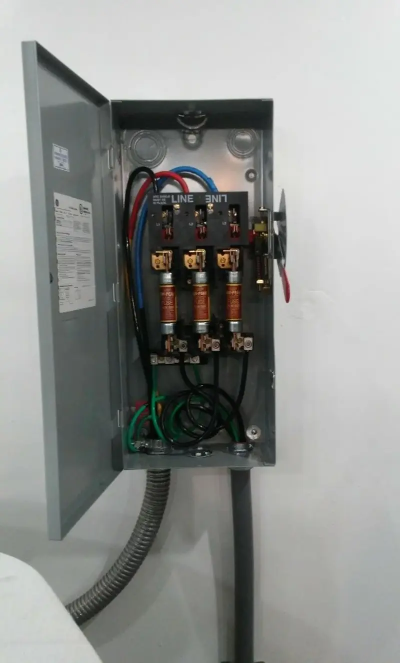 Three-phase disconnect switch installed for Smoke Detector Installation in Buellton